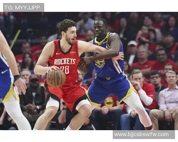 勇士与火箭2015至2016赛季对决回顾及精彩瞬间分析