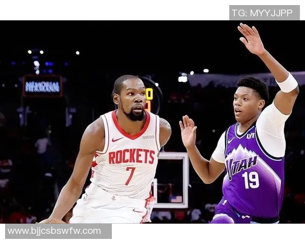 火箭与爵士季后赛对决前瞻分析及胜负预测展望