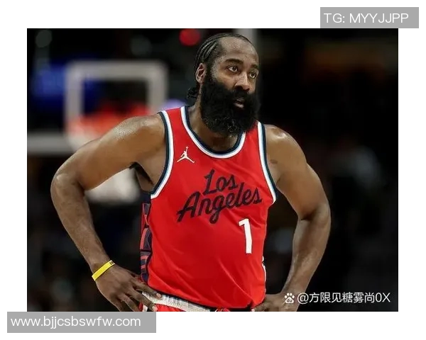 骑士与雷霆激战正酣NBA视频直播精彩瞬间不容错过 骑士与雷霆激战正酣NBA视频直播精彩瞬间不容错过