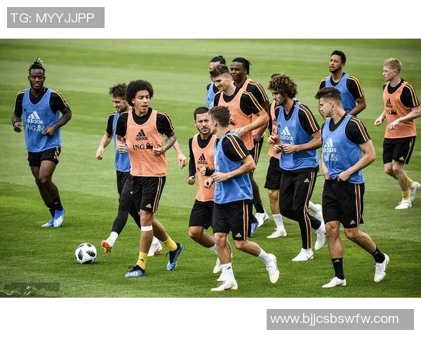 贵州智诚迎战辽宁宏远强强对决引发球迷热议与期待 贵州智诚迎战辽宁宏远强强对决引发球迷热议与期待