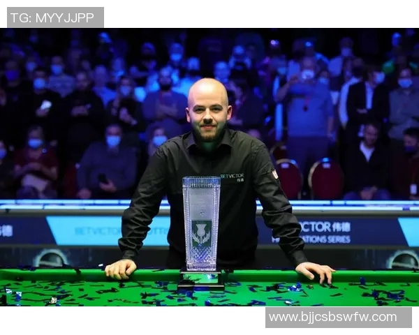 曹宇鹏与布雷切尔巅峰对决谁将赢得这场激烈的斯诺克较量